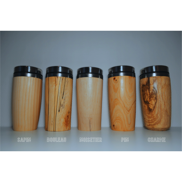 Mug à emporter en inox et en bois de différentes essences locales