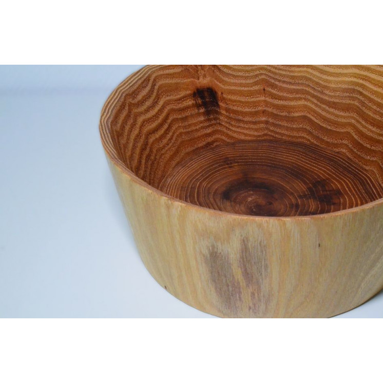 Bonbonnière robuste tournée dans du bois de robinier faux-acacia
