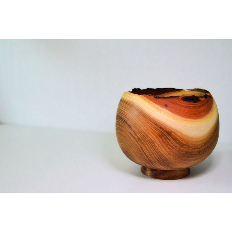 bol en robinier faux-acacia, avec écorce apparente et veinage prononcé