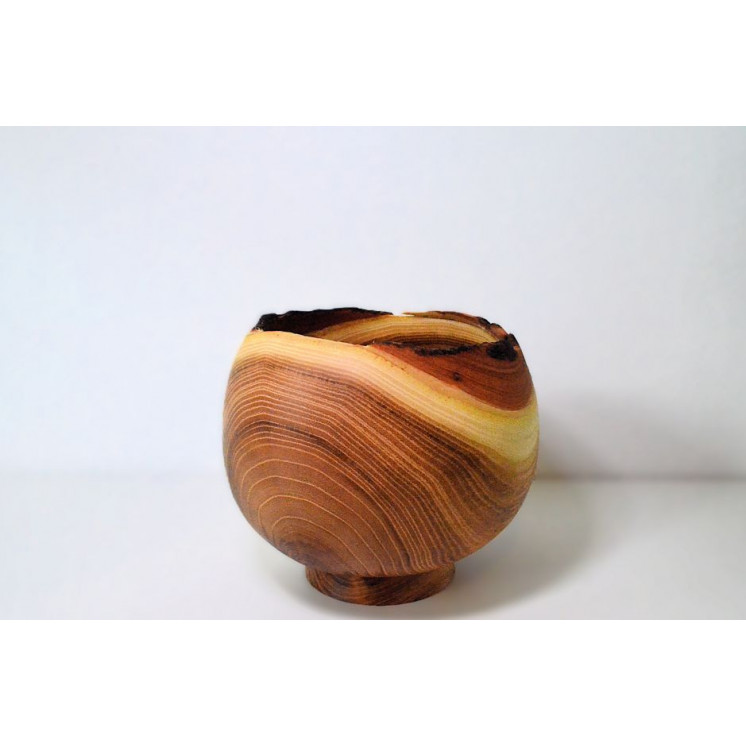 bol en robinier faux-acacia, avec écorce apparente et veinage prononcé