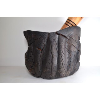 Magnifique mortier pilon réalisé en frêne et faux acacia