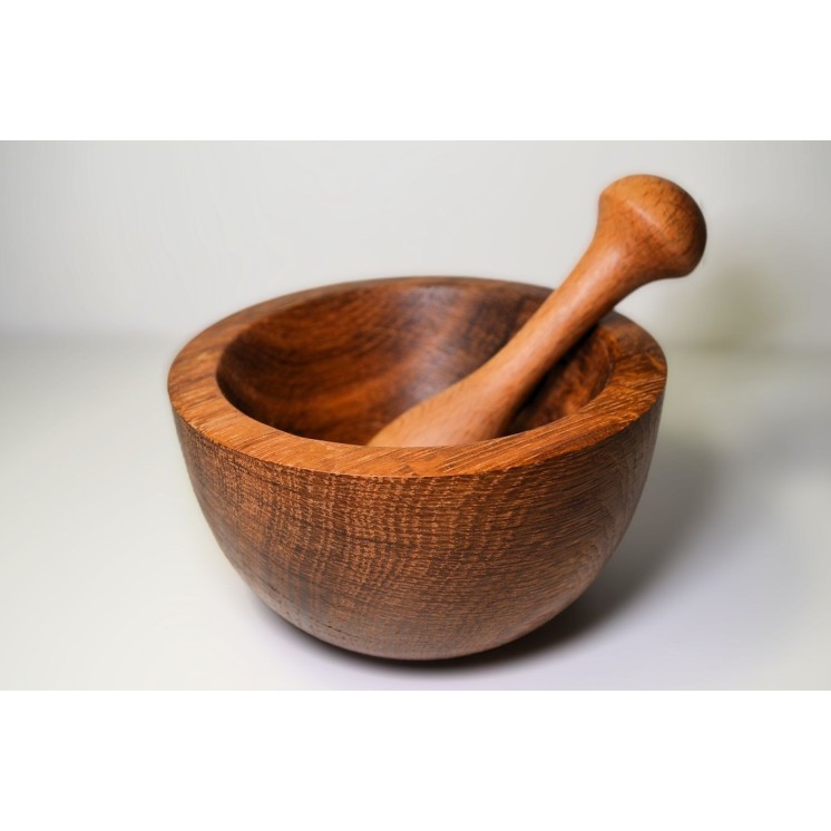 Mortier pilon réalisé dans du bois de hêtre et faux acacia