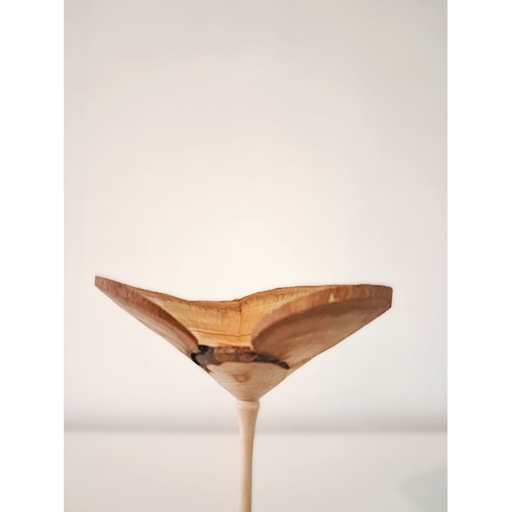 Fleur en bois d'aulne | Pièce unique tournée à la main